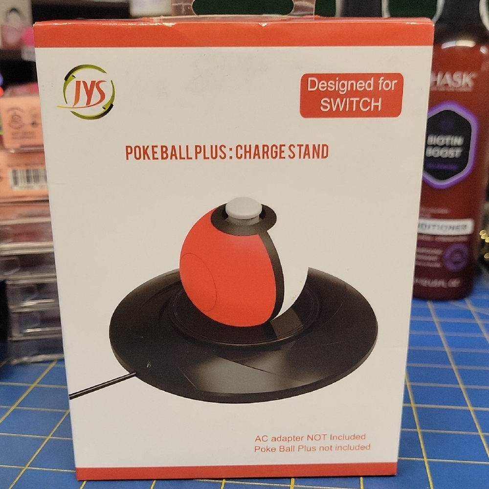 JYS Poke Ball Plus Charge Stand for Switch New in Box